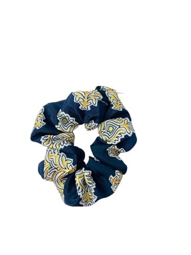 Stylish White Scrunchies: Chic & Comfy PACK OF 1