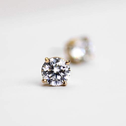 Michooyel 18K Gold Solitaire Stud Earrings for Women