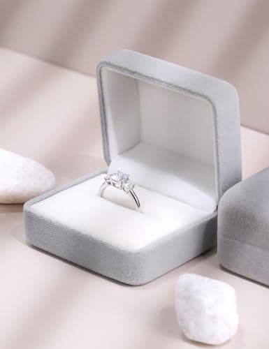 1.6 Carat 3 Stone Ladylike Moissanite Engagement Ring for Women Size 5-11