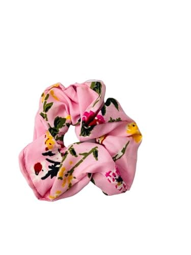 Stylish White Scrunchies: Chic & Comfy PACK OF 1