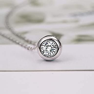 Michooyel 1.0ct Moissanite Solitaire Necklace for Women D Color VVS Clarity Bezel Setting 16-18"
