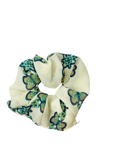 Stylish White Scrunchies: Chic & Comfy PACK OF 1
