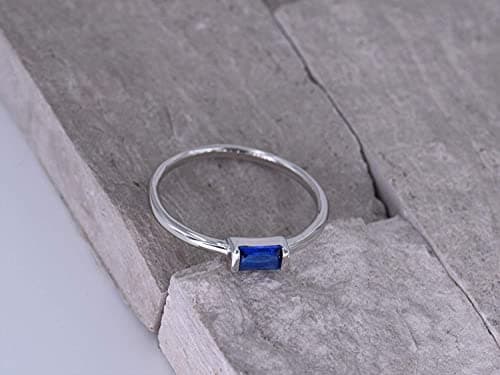 BLOSSOM & HUE Sterling Silver Baguette Stacking Ring