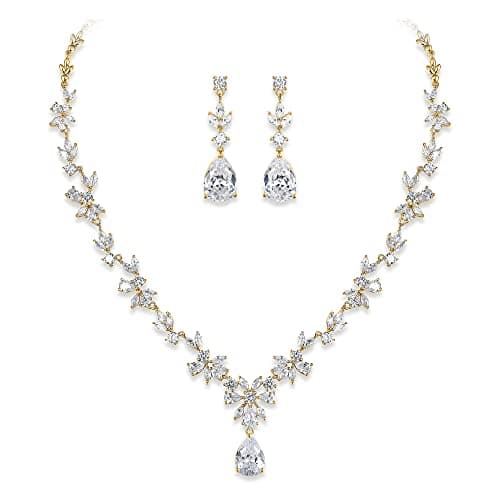 Crysdue Wedding Jewelry Set: Elegant Dangle Earrings & Teardrop Necklace for Bridal Party