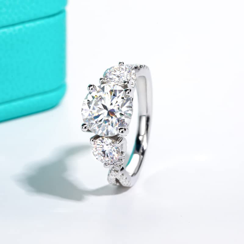 AnuClub Round Cut Moissanite 3 Stone Engagement Ring VVS1 925 Sterling Silver