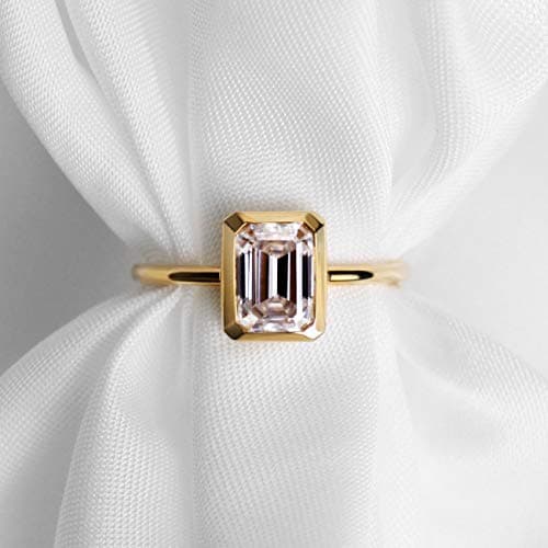 Michooyel 18K Gold Emerald Cut Moissanite Rings for Women