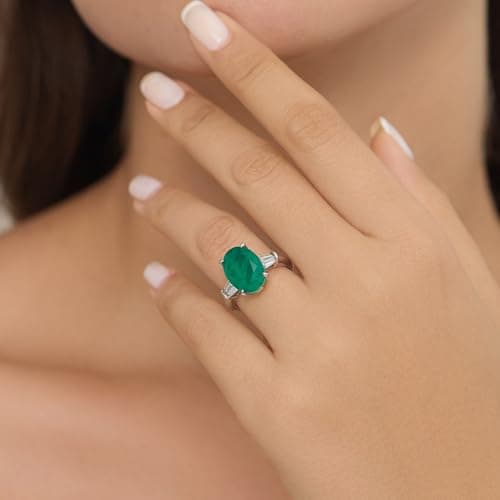 Michooyel 5.0ct S925 Synthetic Emerald Oval Cut Ring for Women