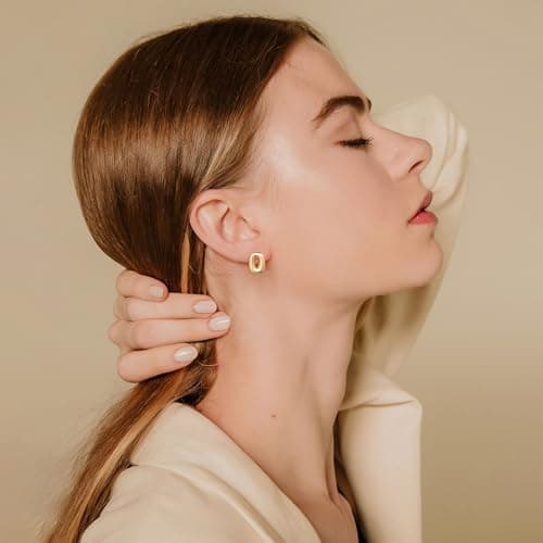 FAMARINE Chic Rectangle Stud Earrings for Women