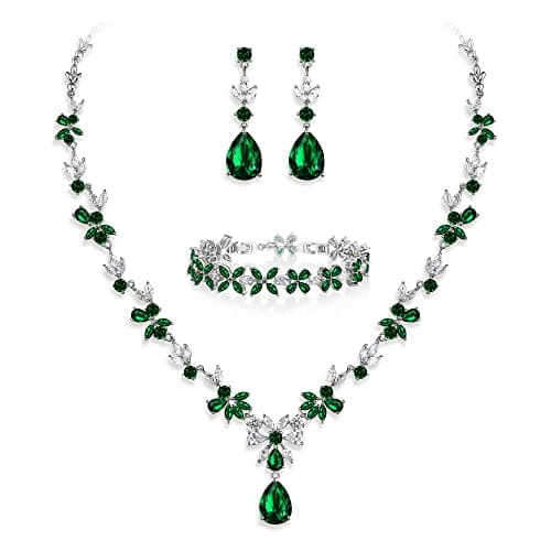 Crysdue Wedding Jewelry Set: Elegant Dangle Earrings & Teardrop Necklace for Bridal Party