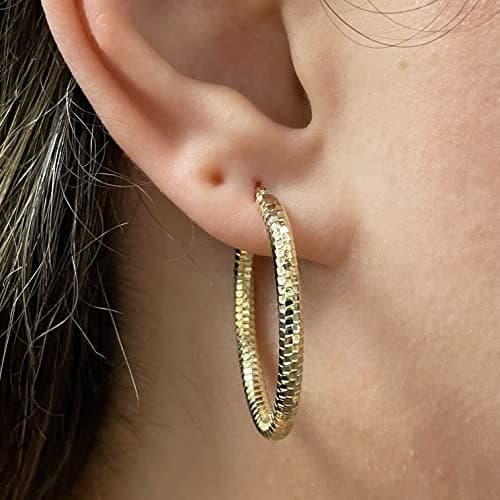 Direct Italian 14k Yellow Gold Honeycomb Medium Hollow Oval Hoop Earrings