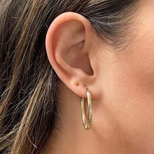 Direct Italian 14k Yellow Gold Honeycomb Medium Hollow Oval Hoop Earrings