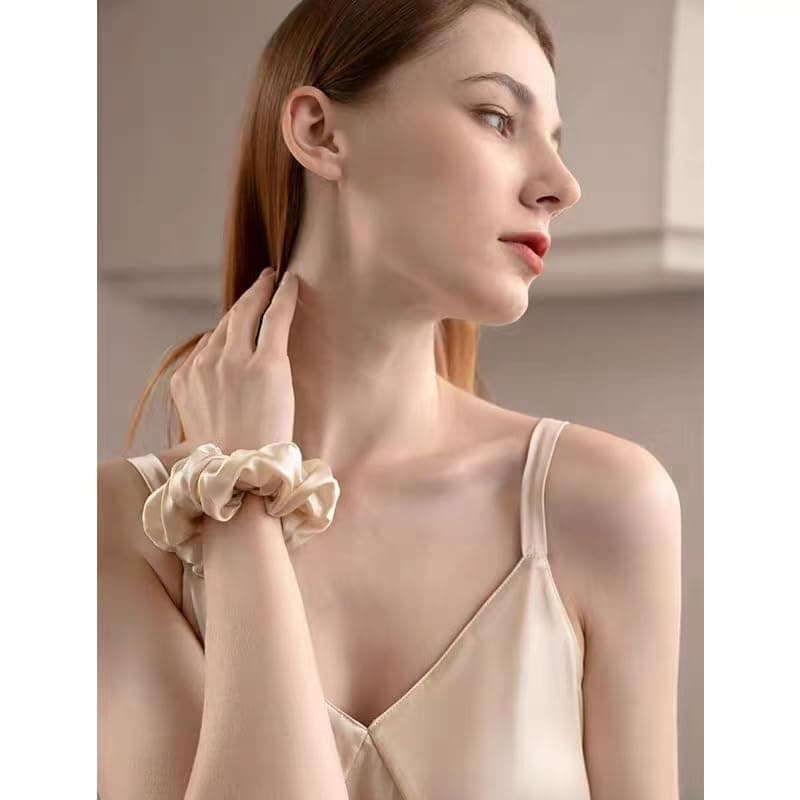 Mulberry Silk Scrunchies for Women - Pack of 2 - No Damage Hair Accessories