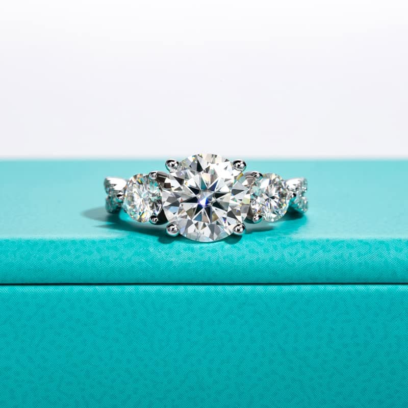 AnuClub Round Cut Moissanite 3 Stone Engagement Ring VVS1 925 Sterling Silver